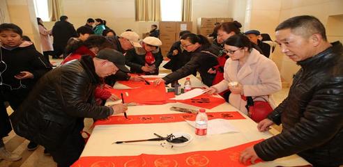墨香迎春暖人心，重鋼工會揮毫書寫時代新篇——記“同心同書祖國新春好”書法文化惠民公益活動